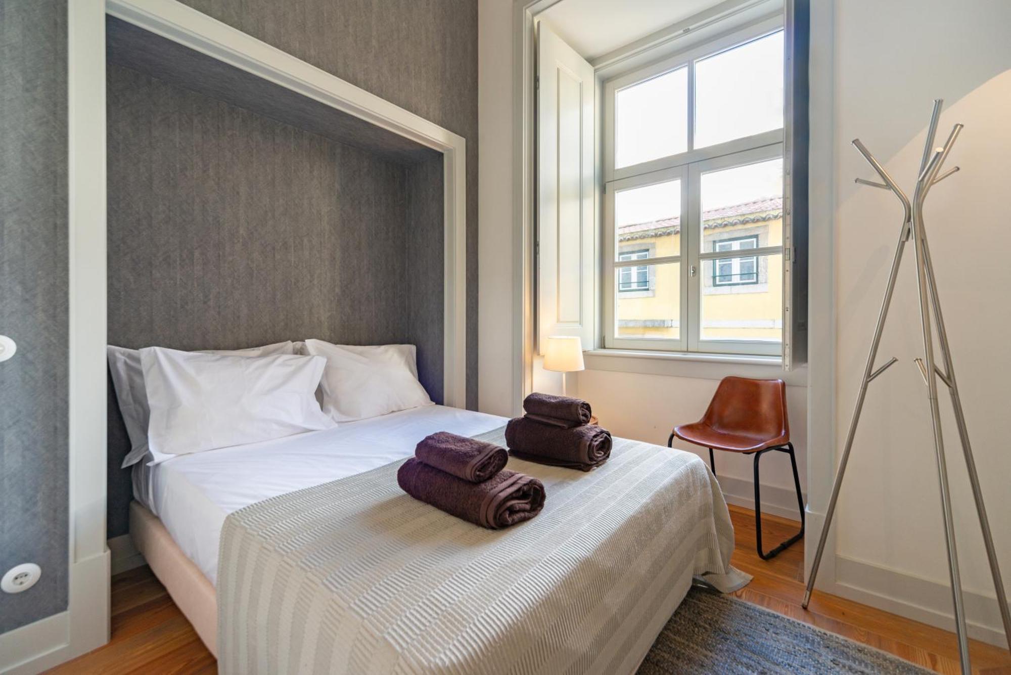 Bacalhoeiros 99 - Beautiful And Bright Apartment @ Baixa, Chiado リスボン エクステリア 写真